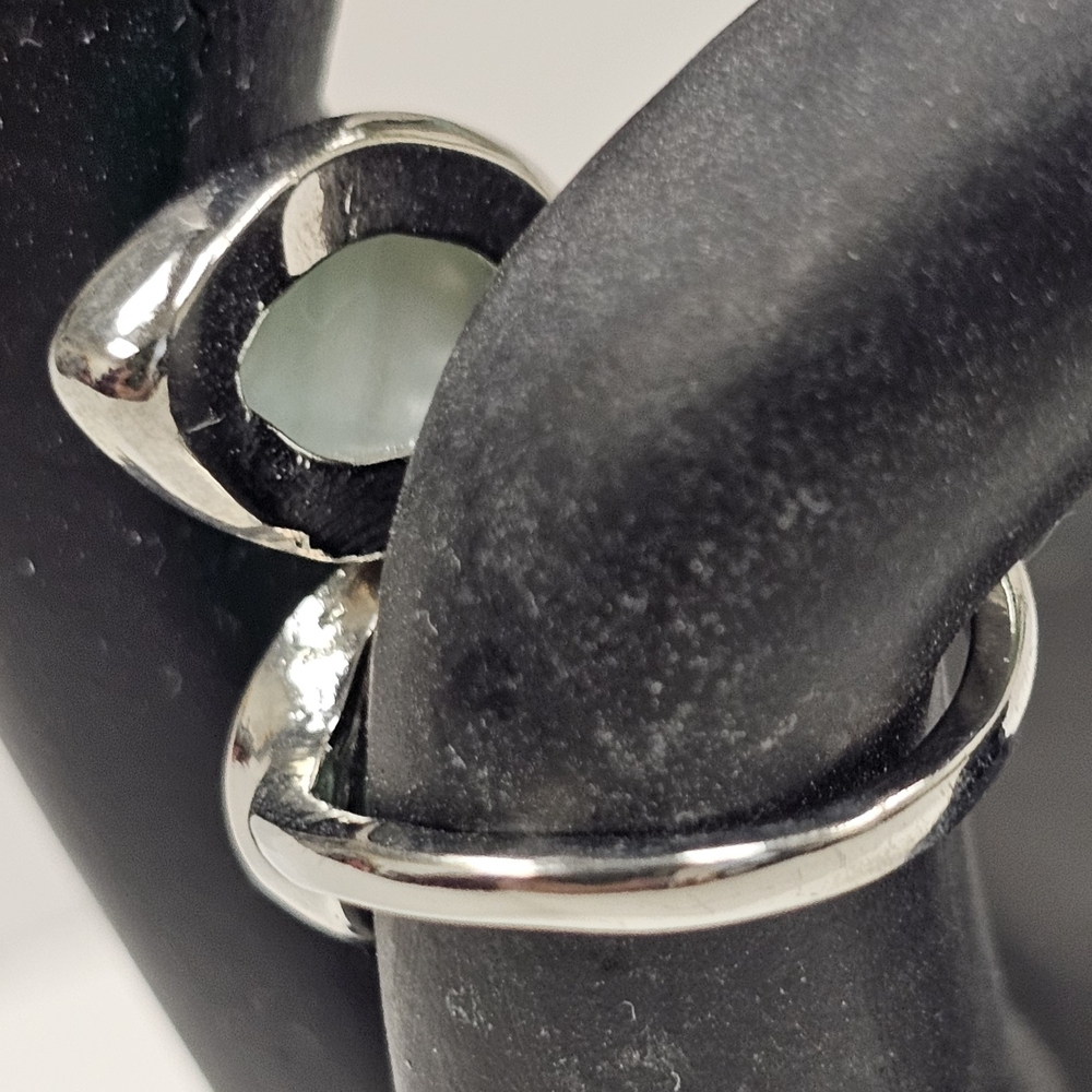 Elegant Silver Turquoise Ring - Picture 6 of 6